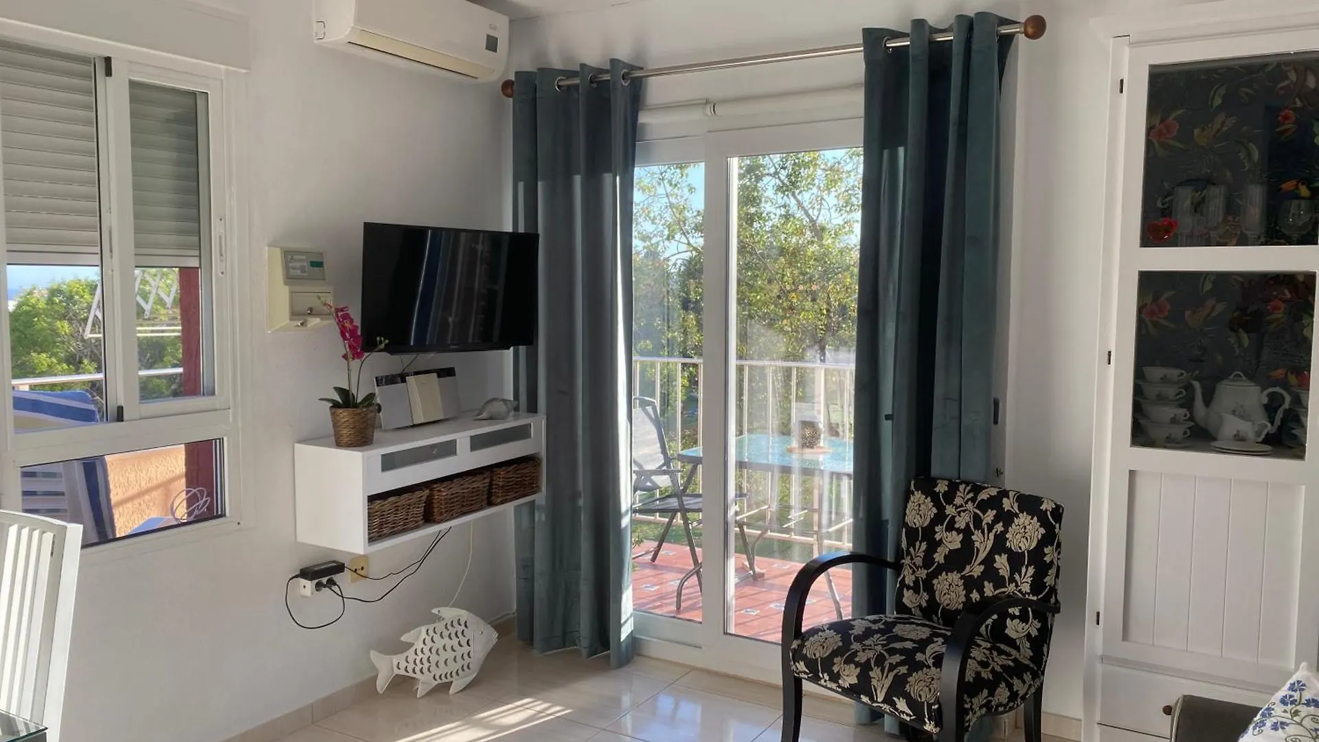 Minerva Seaview Apartment Benalmadena