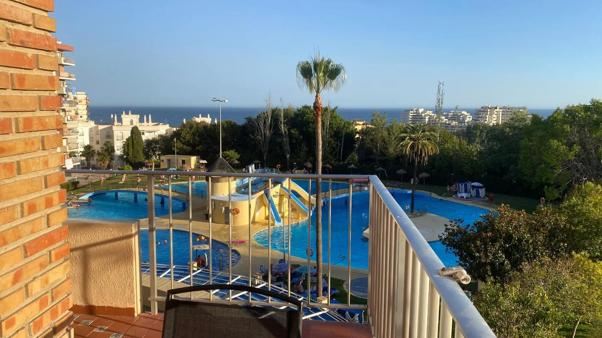 Minerva Seaview Apartment Benalmadena